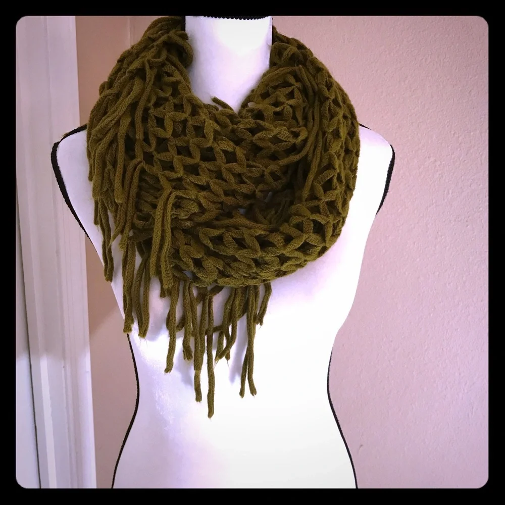 Beautiful Anthropologie fringed open weave scarf